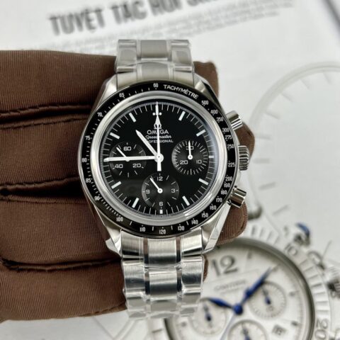 Omega SpeedMaster Moonwatch Chronograph Replica 11 Watches Black Dial 42mm - Replica Luxury
